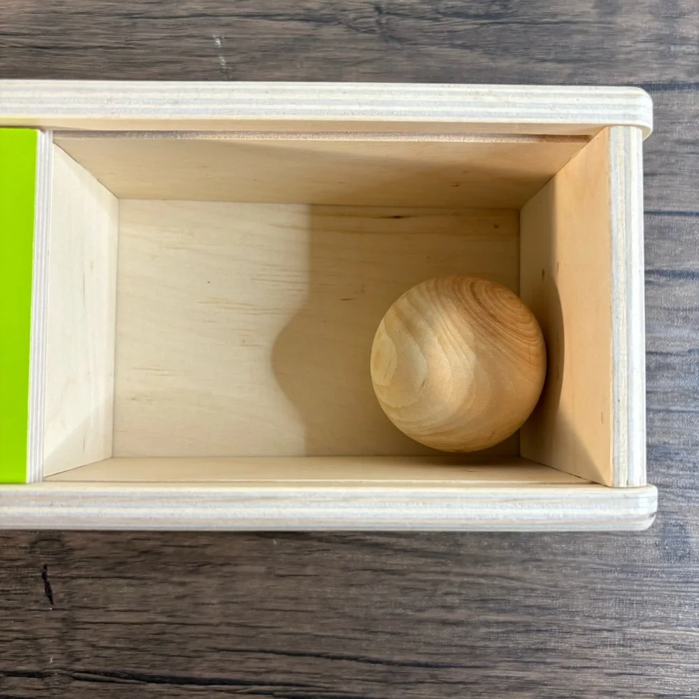 Lovevery Wooden‎ Sliding Top Box Ball Drop Toy 1 Ball Montessori Green Thinker